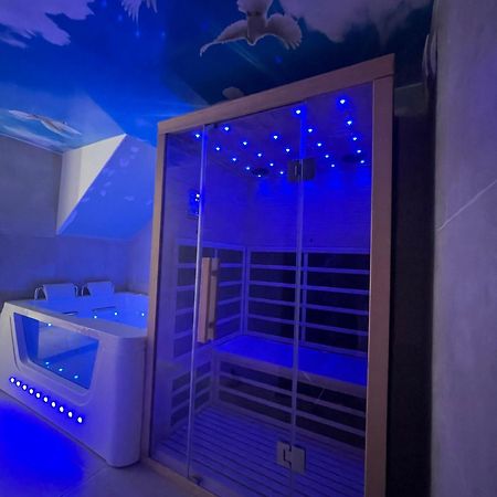 Oasis Spa Pres De Disney Nanteuil-lès-Meaux Eksteriør billede