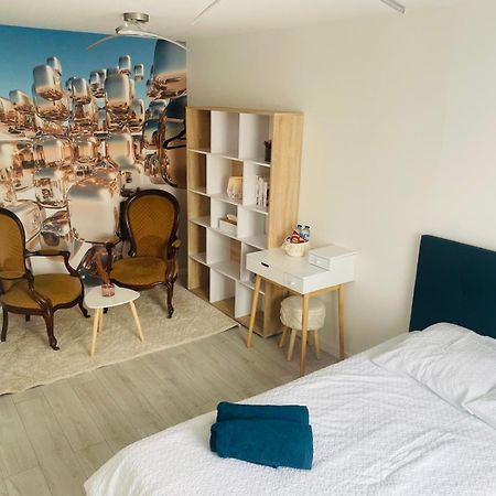 Oasis Spa Pres De Disney Nanteuil-lès-Meaux Eksteriør billede