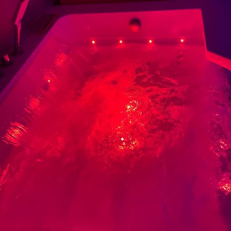 Oasis Spa Pres De Disney Nanteuil-lès-Meaux Eksteriør billede