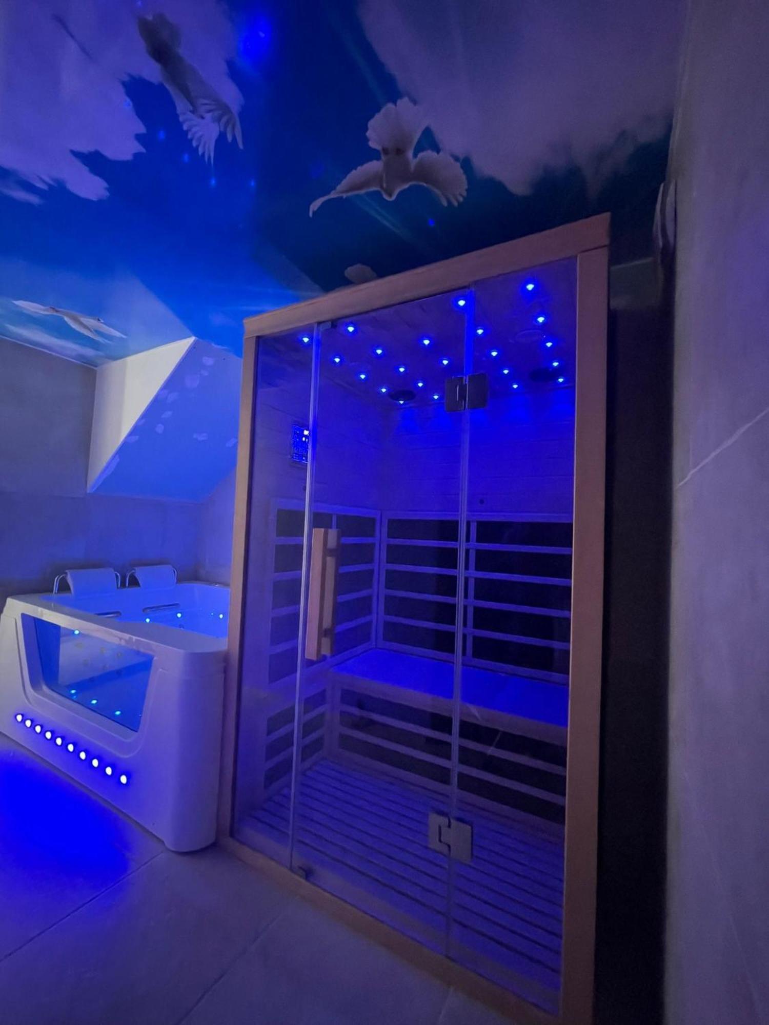 Oasis Spa Pres De Disney Nanteuil-lès-Meaux Eksteriør billede